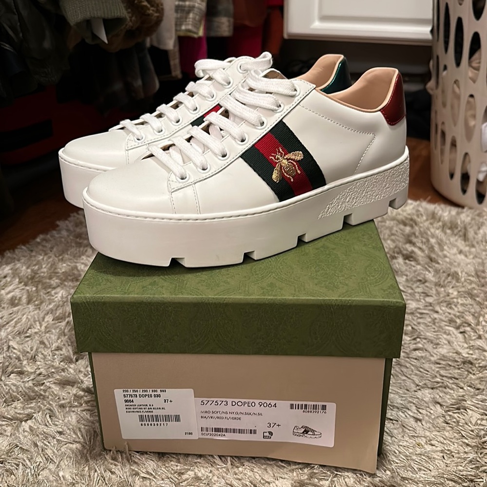 Gucci shoes